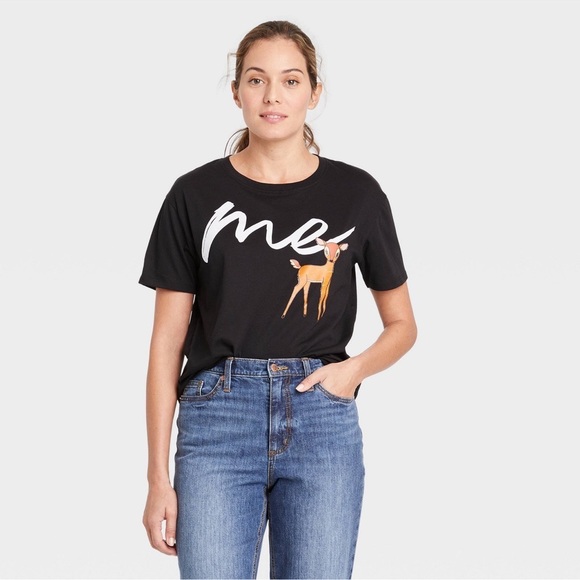 Disney shirt short sleeve model is wearing small and she’s 5’10 NWT - Picture 3 of 5